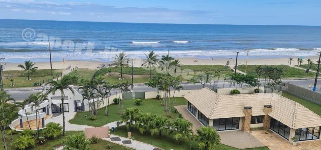 Apto Cond Ilhas Do Caribe - Pr - Beira Mar Matinhos Exteriör bild